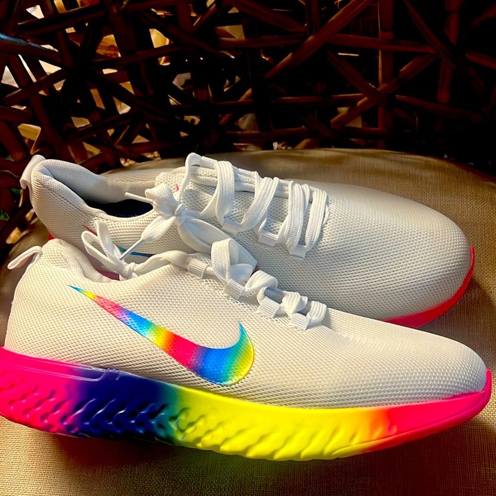 Nike Coby 10 Rainbow Super Light Weight Womens Sneakers 43  Unique